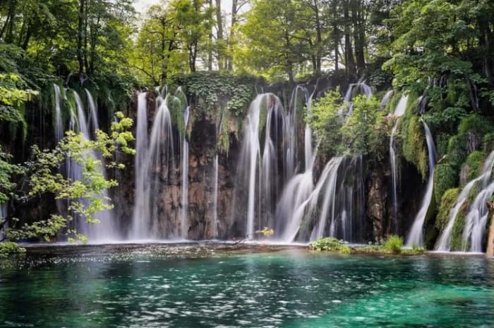 Tempat wisata terbaik di Kabupaten Bengkayang