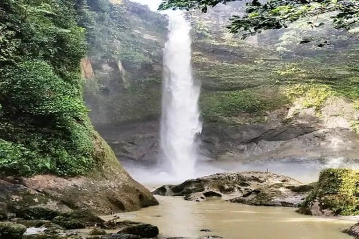 Tempat wisata terbaik di Kabupaten Pakpak Bharat terbaru
