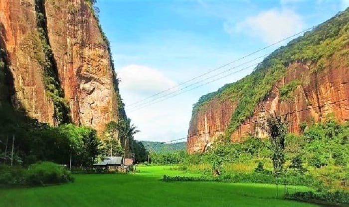 Lembah Harau Kab. Lima Puluh Kota