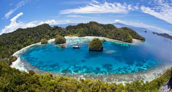 Tempat wisata terbaik di Kabupaten Halmahera Selatan