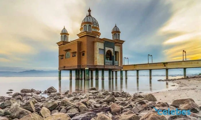 Tempat wisata terbaik di Kota Palu