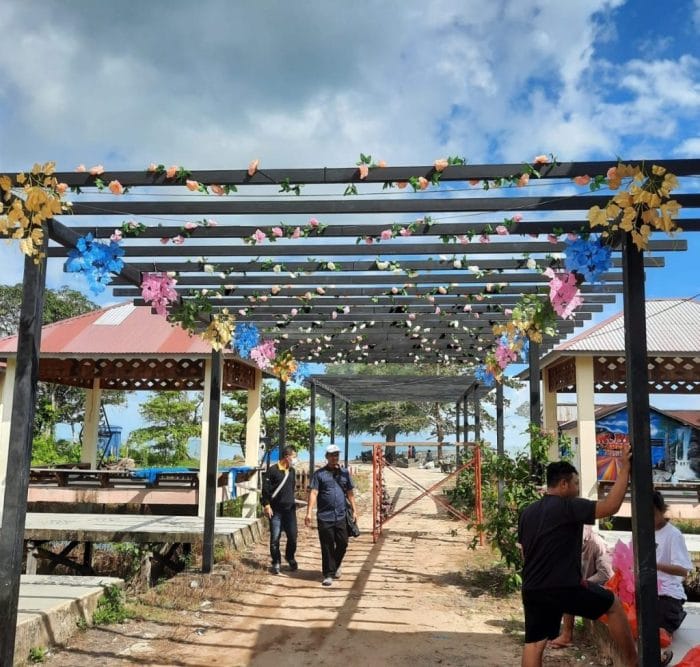 Tempat wisata terbaik di Kabupaten Sambas