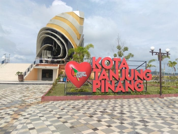 tanjung uban wisata bintan rute lokasi tiket tipsnya harga