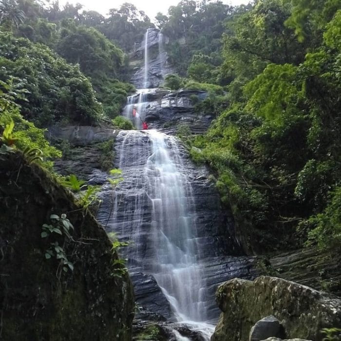 halmahera tengah wisata gebe kepulauan tempat jasa pesona pembuatan provinsi utara maluku dikunjungi wajib barat