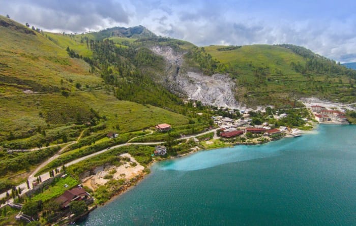 Tempat wisata terbaik di Kabupaten Samosir