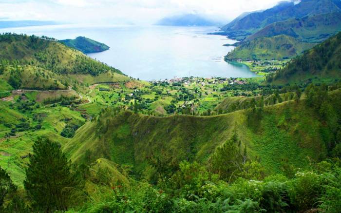 Tempat wisata terbaik di Kabupaten Samosir