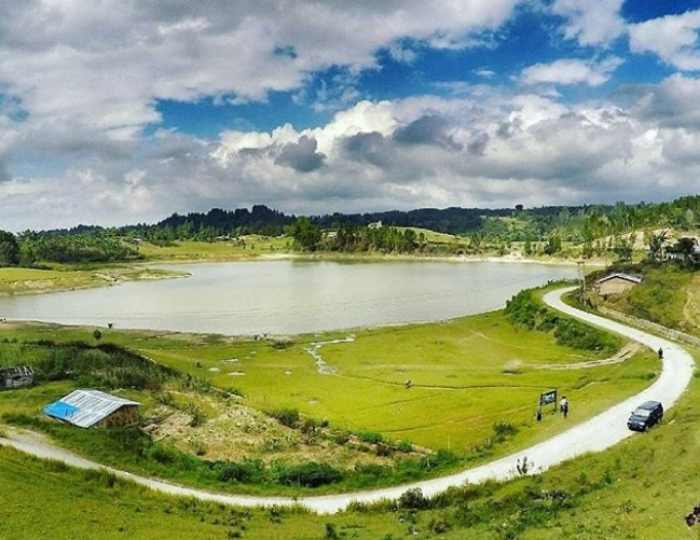 samosir pulau pariwisata dibangun maksimal ekonomi dukung dan