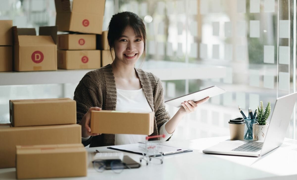Jangan Ketinggalan! 10 Manfaat Digital Marketing untuk Mengoptimalkan Bisnis Anda 8 startup small business entrepreneur sme asian wom 2022 10 04 22 19 15 utc pulung.net